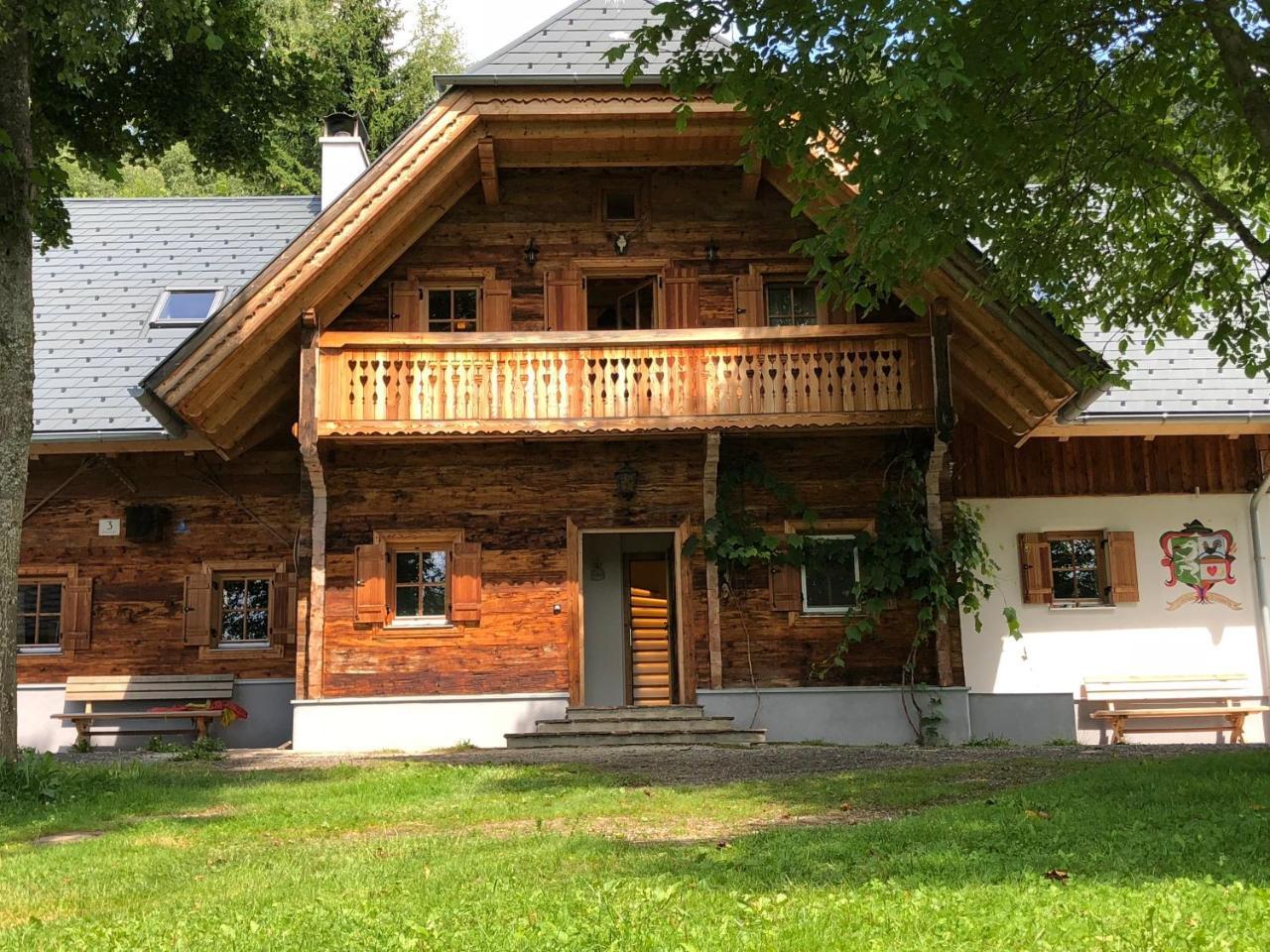 Waldheimathuette Villa Sankt Kathrein am Hauenstein Exterior photo